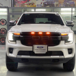 Ford Everest Titanium 4x2 AT 2023 1