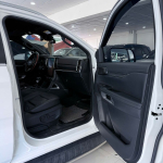 Ford Everest Titanium 4x2 2022 9