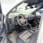 Ford Everest Titanium 4x2 2022 13