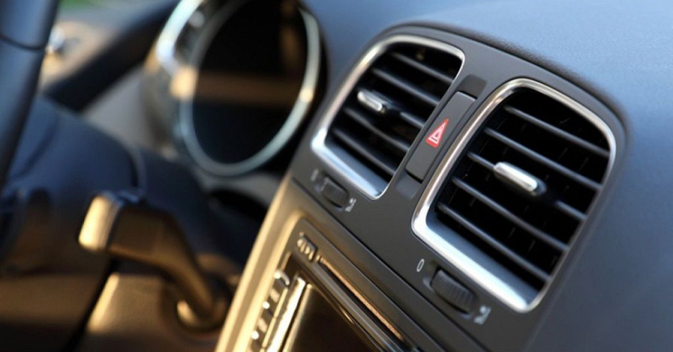 Nắng nóng, sử dụng điều hòa ô tô thế nào cho đúng?